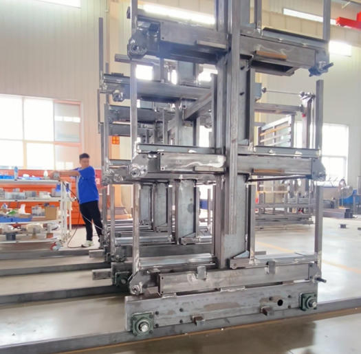 Electric Mobile Telescopic Cantilever Racks