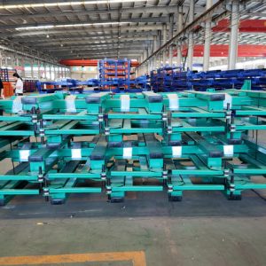 Roll Out Honeycomb pipe racks