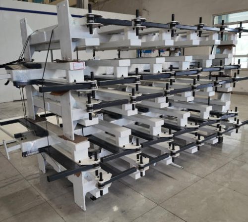 Electric Telescopic Cantilever Rack For Pipe Storage Roll Out Cantilever Racking