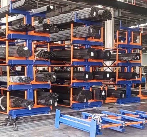 Heavy duty cantilever racking system