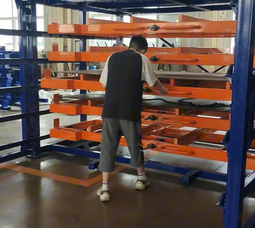 Roll out Drawer Type Sheet Metal Rack