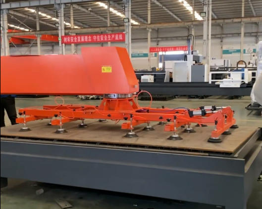 Sheet Metal and Steel Lifting Equipment