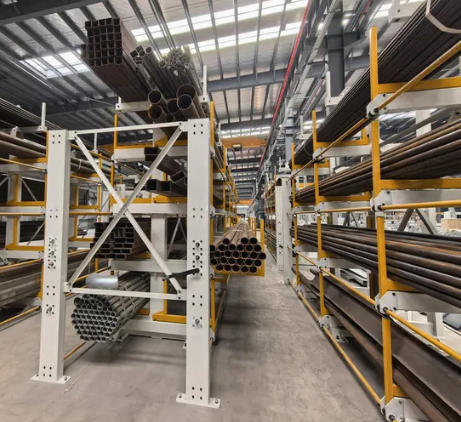 Versatile Telescopic Cantilever Shelves