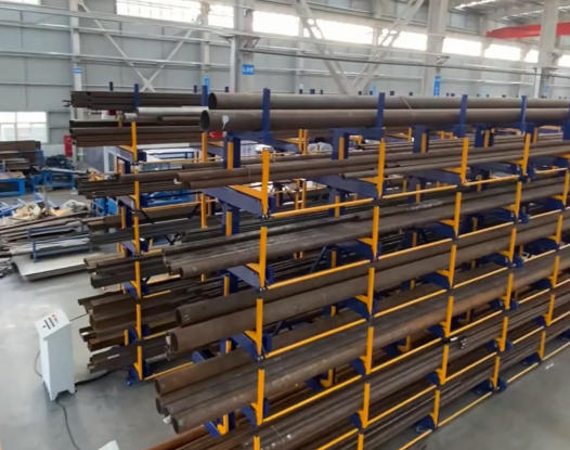 Roll Out Telescopic Cantilever Pipe Rack for 6m Profile Steels