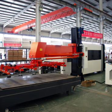 Industrial Servo Cantilever Manipulator | High-Precision Automated Loading for Laser Cutting & Press Brake Lines
