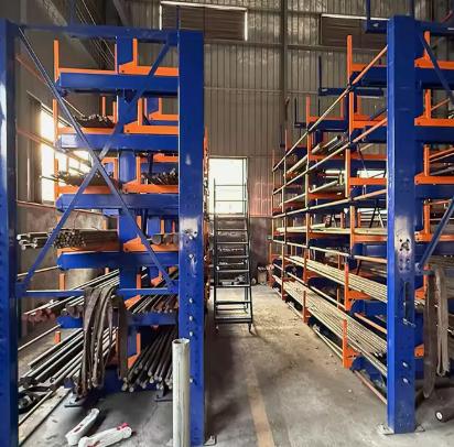 Custom Telescopic Cantilever Rack for Heavy-Duty Metal Pipe Storage