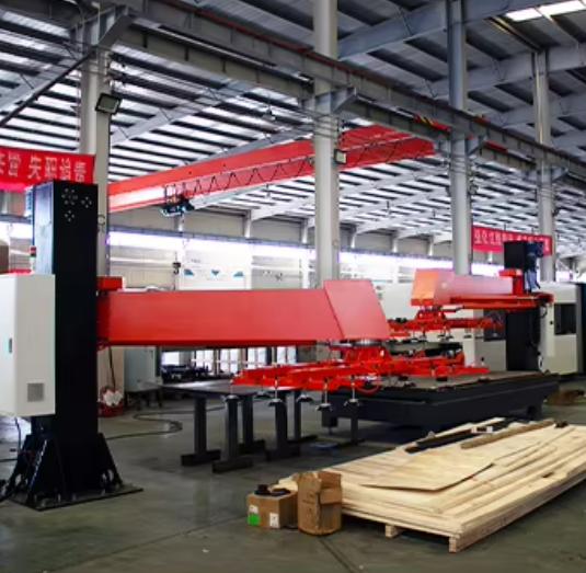 Heavy-Duty Design Manipulator with 600W Motor for Material Handling