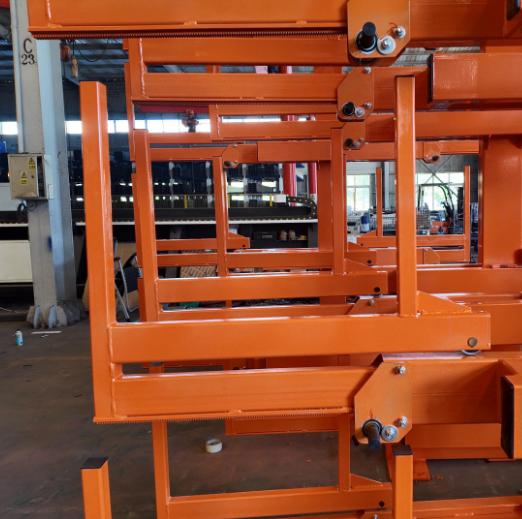 Telescopic Cantilever Rack for Steel and Aluminum 24' Maximum Length
