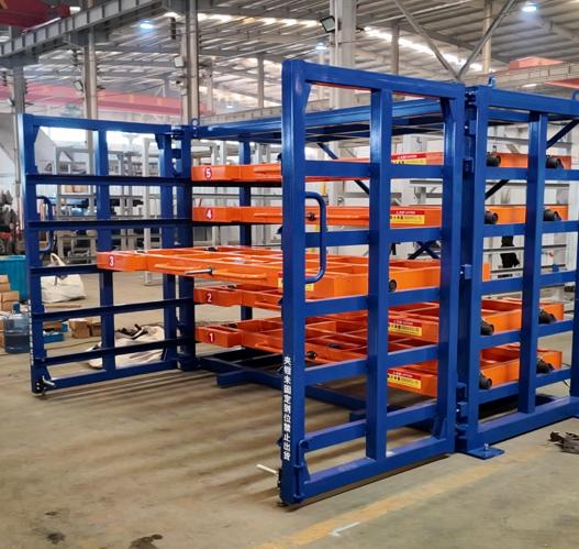 Manual Roll Out Sheet Metal Rack with Roll Out Shelves