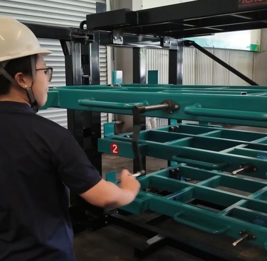 Crank-Out Steel Plate Drawer Type Racks for Organized Plate Storage