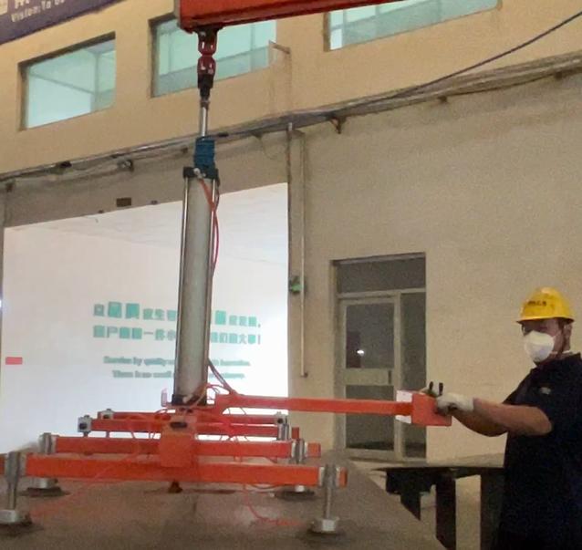 Electric Cantilever Vacuum Lifter for Steel Plate Handling